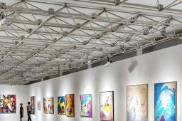 How Choosing the Right Type of Frame your Art Gallery?